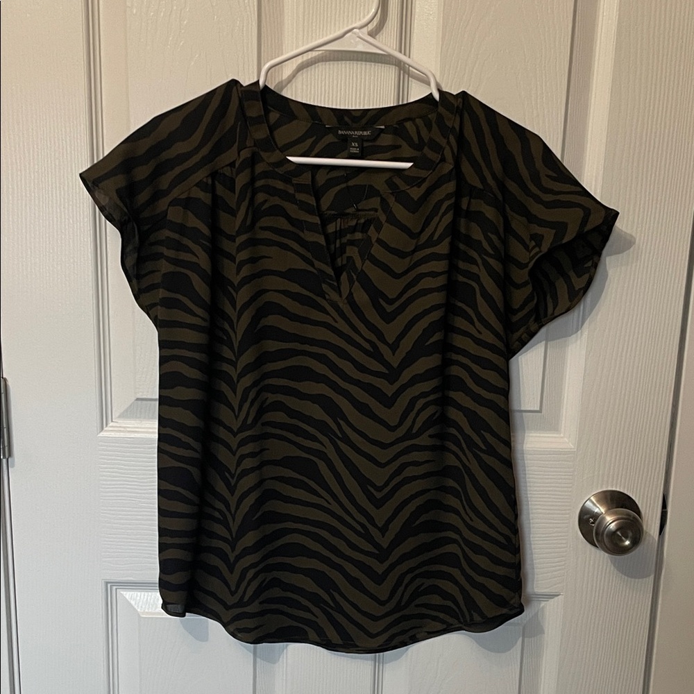 Banana Republic Black and Green Zebra Print Blouse